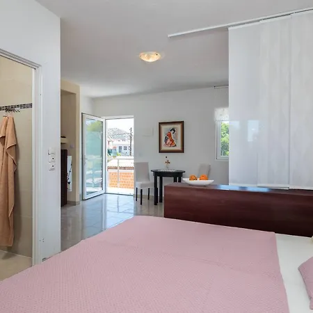 Cruiser * مارينا